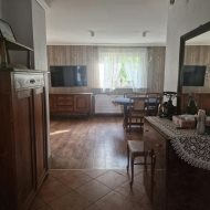 Dom na sprzedaż